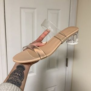 Clear Heels 8.5 Wide